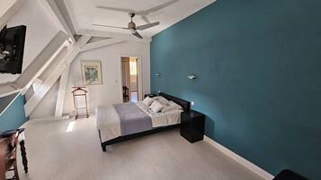 Double Room | 1 bedroom, premium bedding, individually decorated