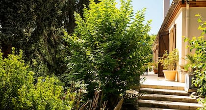 Chambres d'hĂŽtes La Demeure Aux Pins