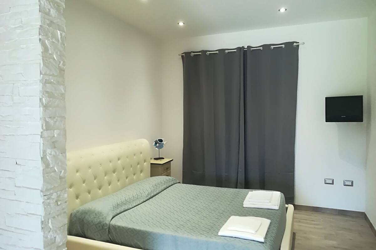 Quadruple Room, Garden Area | Bathroom shower
