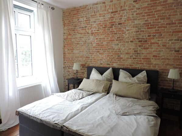 Premium bedding, rollaway beds, free WiFi, bed sheets