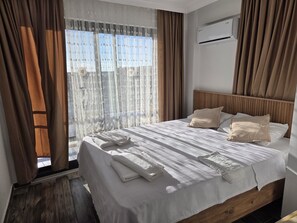 Camera doppia | Minibar, Wi-Fi gratuito, lenzuola