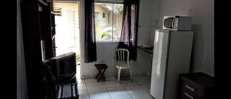 Suite, 1 Queen Bed | 1 bedroom, free WiFi, bed sheets