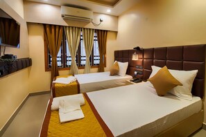 Iron/ironing board, free WiFi - Hotel Venkatesh Regency (Siliguri)