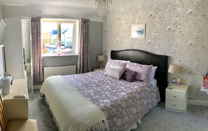 雙人房, 私人浴室 | 1 間臥室、高級寢具、書桌、熨斗/熨衣板