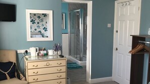 Double Room, Private Bathroom - Home From Home B&B (Bideford)