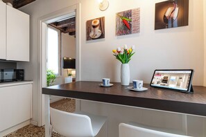 Interior detail - Majestic Rialto House by Wonderful Italy (Venice)