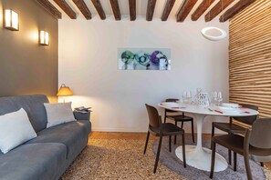 Apartment, 2 Bedrooms | Living area | Flat-screen TV - Majestic Rialto House by Wonderful Italy (Venice)