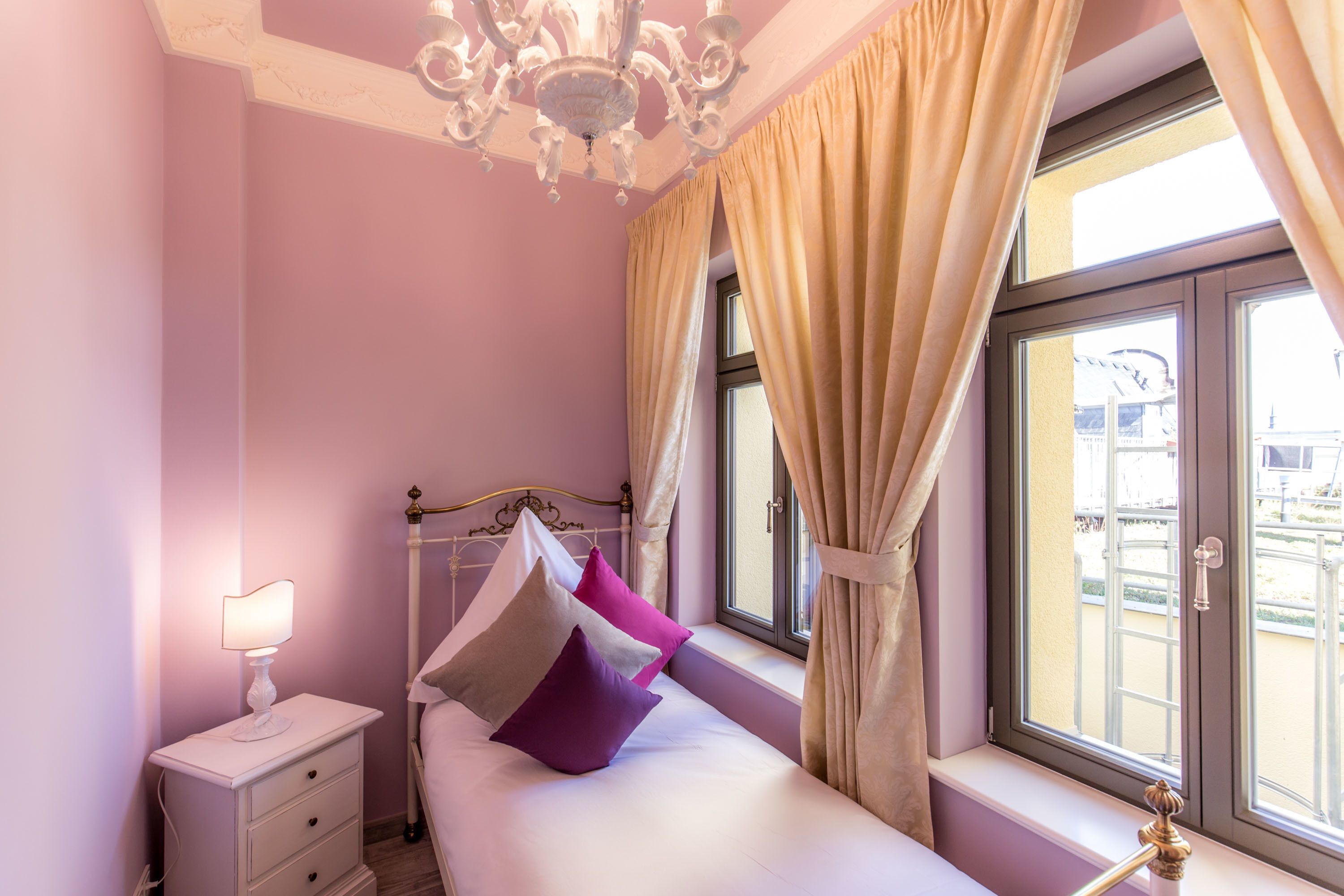 suite (numana) | individually decorated, individually furnished, desk, free wifi