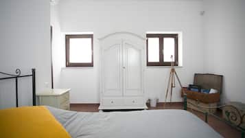 1 Schlafzimmer, Daunenbettdecken, Verdunkelungsvorhänge