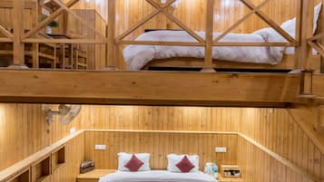 Family Duplex | 1 bedroom, soundproofing, bed sheets