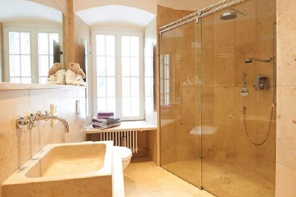 in-room safe, desk, free wifi, bed sheets