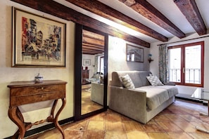 Apartment, 1 Bedroom | Living area