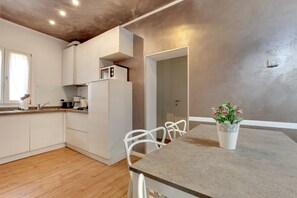 Apartment, 2 Bedrooms | Living area
