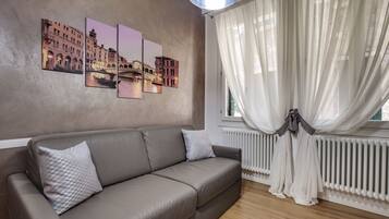 公寓, 2 间卧室 | 客厅 | 电视