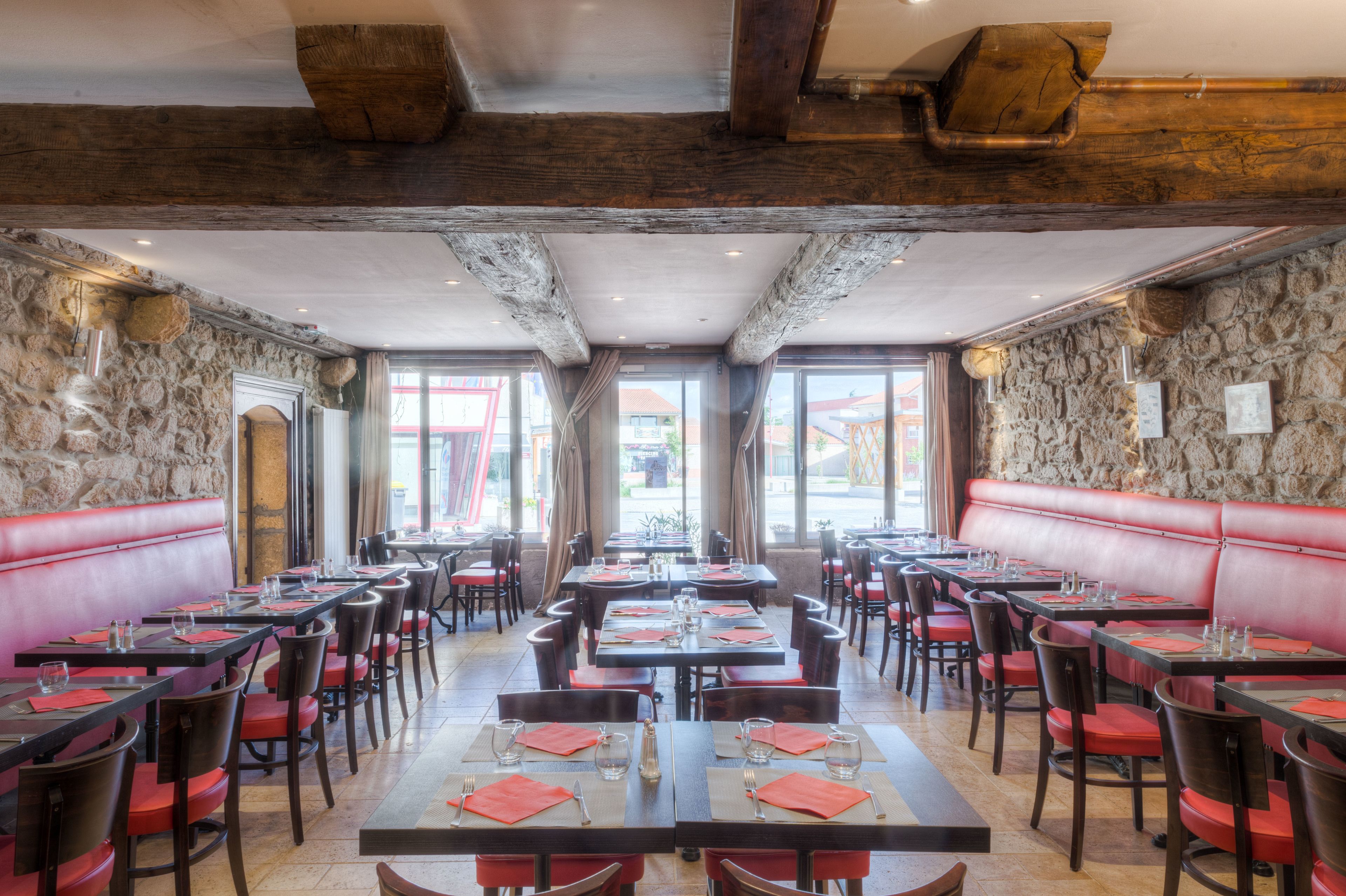 Breakfast, lunch, dinner served; local cuisine 