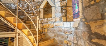 Aux Prisons de Montagny