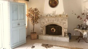 Interior entrance - Oniro Summer House (Mykonos)