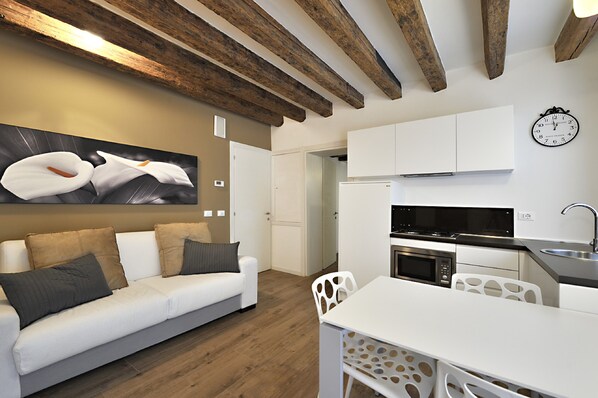 Apartment, 2 Bedrooms | Living room | LCD TV