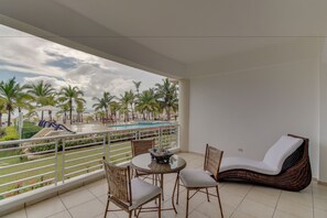 Luxury Apartment, Beach View, Beachfront | Balcony - Costa del Sol 2 - 101 (Guayacanes)