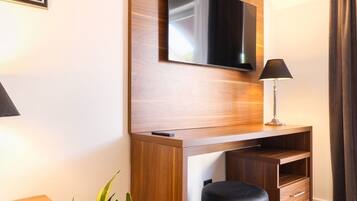 Desk, iron/ironing board, cots/infant beds, free WiFi
