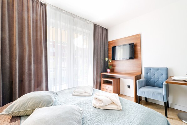 Basic Double Room, 1 Double Bed