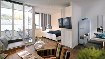 Apartment | 1 bedroom, soundproofing, rollaway beds, free WiFi