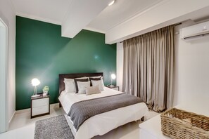 Luxury Apartment, 1 Queen Bed | 1 bedroom, free WiFi, bed sheets - Shalom V 2B (Santo Domingo)