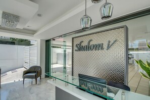 Concierge desk - Shalom V 2B (Santo Domingo)