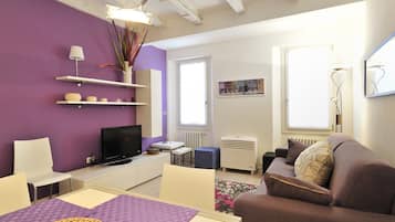 Apartment, 2 Bedrooms | Living area | TV