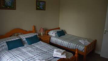 1 bedroom, individually decorated, individually furnished
