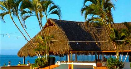 Unlimited Luxury LEVIS CONDO