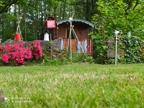Standard Cabin, Ensuite, Garden View (Mademoiselle Bohème) | Garden