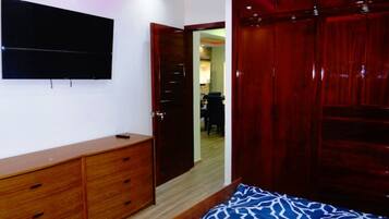 Villa Deluxe, 2 habitaciones | Área de sala de estar | Televisión de pantalla plana