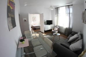 Televisión de pantalla plana