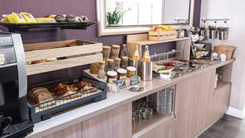 Daily buffet breakfast (EUR 15 per person)