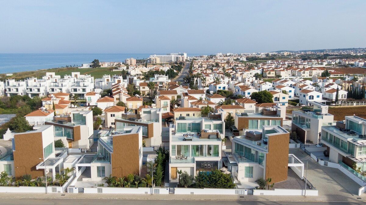 Foto - Seaview Luxury Villa Jacuzzi & Pool! 2 Min Beach