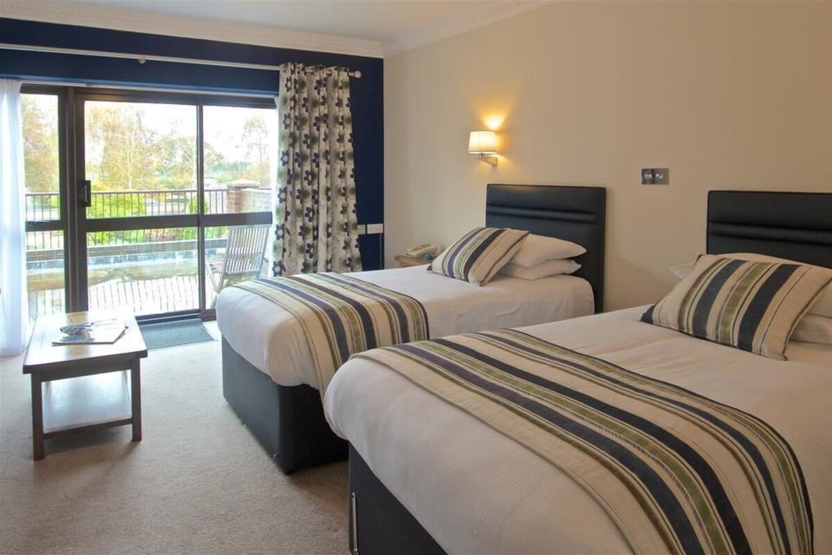 In-room safe, iron/ironing board (on request), WiFi (free), bed sheets