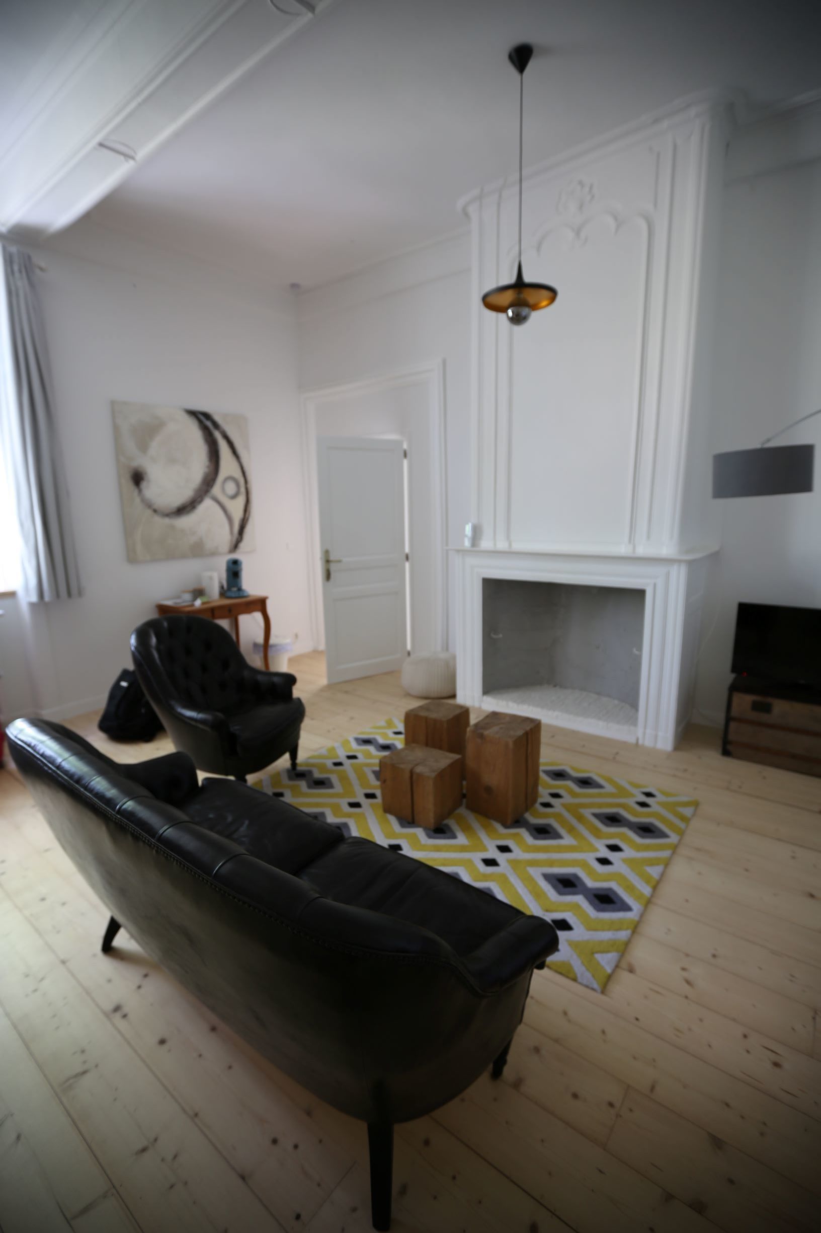 Deluxe tweepersoonskamer (Suite) | Individueel gedecoreerd, individueel gemeubileerd, een bureau