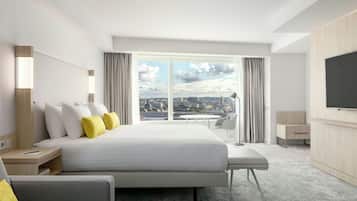 Chambre Familiale avec vue sur le Sacré Coeur | Literie de qualité supérieure, coffres-forts dans les chambres, bureau