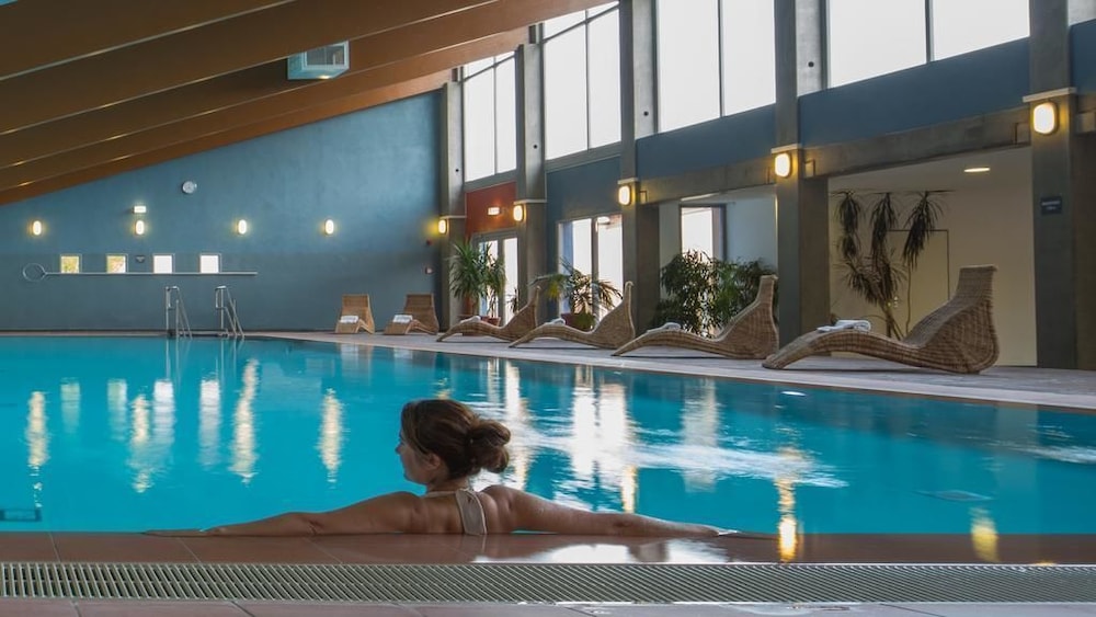 4 Star Hotels