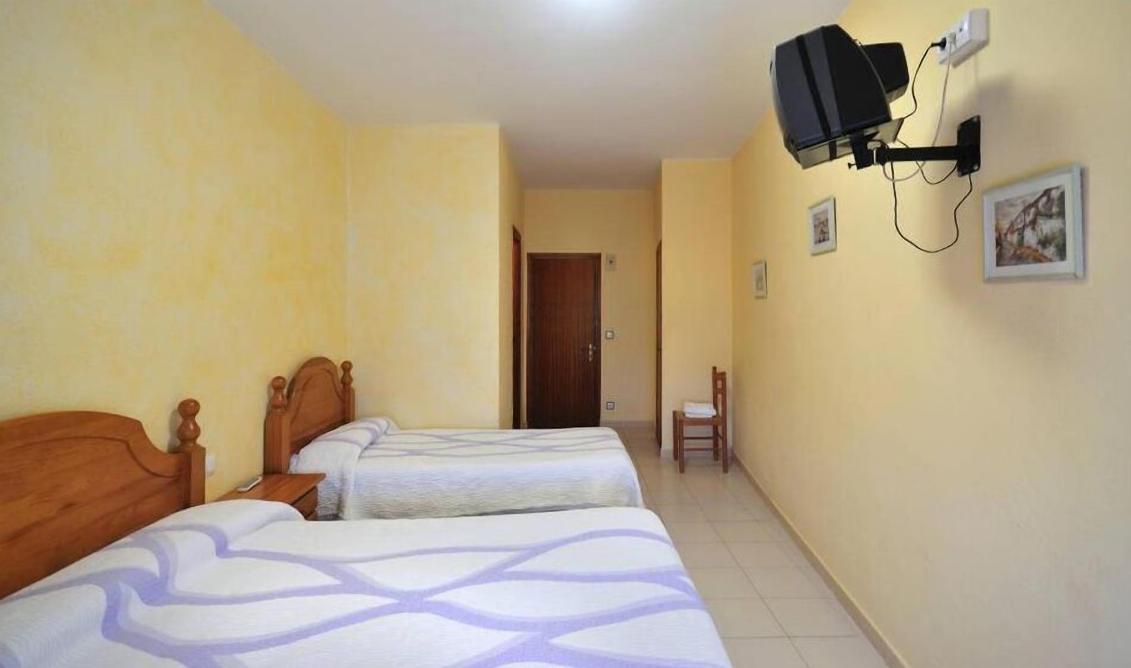 Photo - Hostal Avi Pep