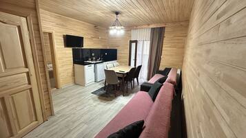 Grand Suite | Living area | LCD TV