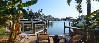 Oasis at John's Pass Madeira Beach