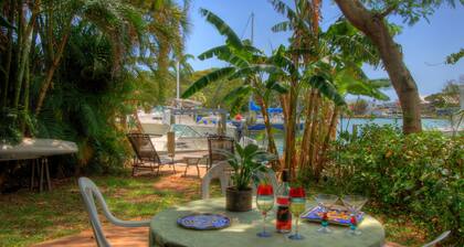 Oasis at John's Pass Madeira Beach