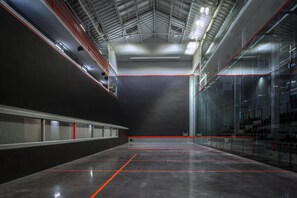 Free self parking - Hôtel Berria  (Hasparren)