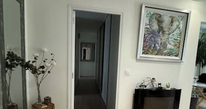 Une chambre dans un appartement, chez l’habitant