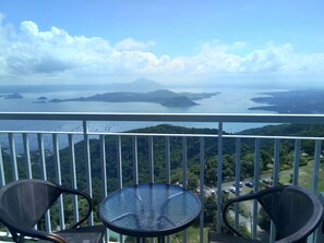 Studio, 2 Queen Beds, Lake View | Balcony view - Wind Residences by SMCo (Tagaytay)