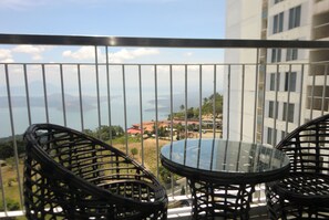 Condo estándar, vista al lago | Vista al lago