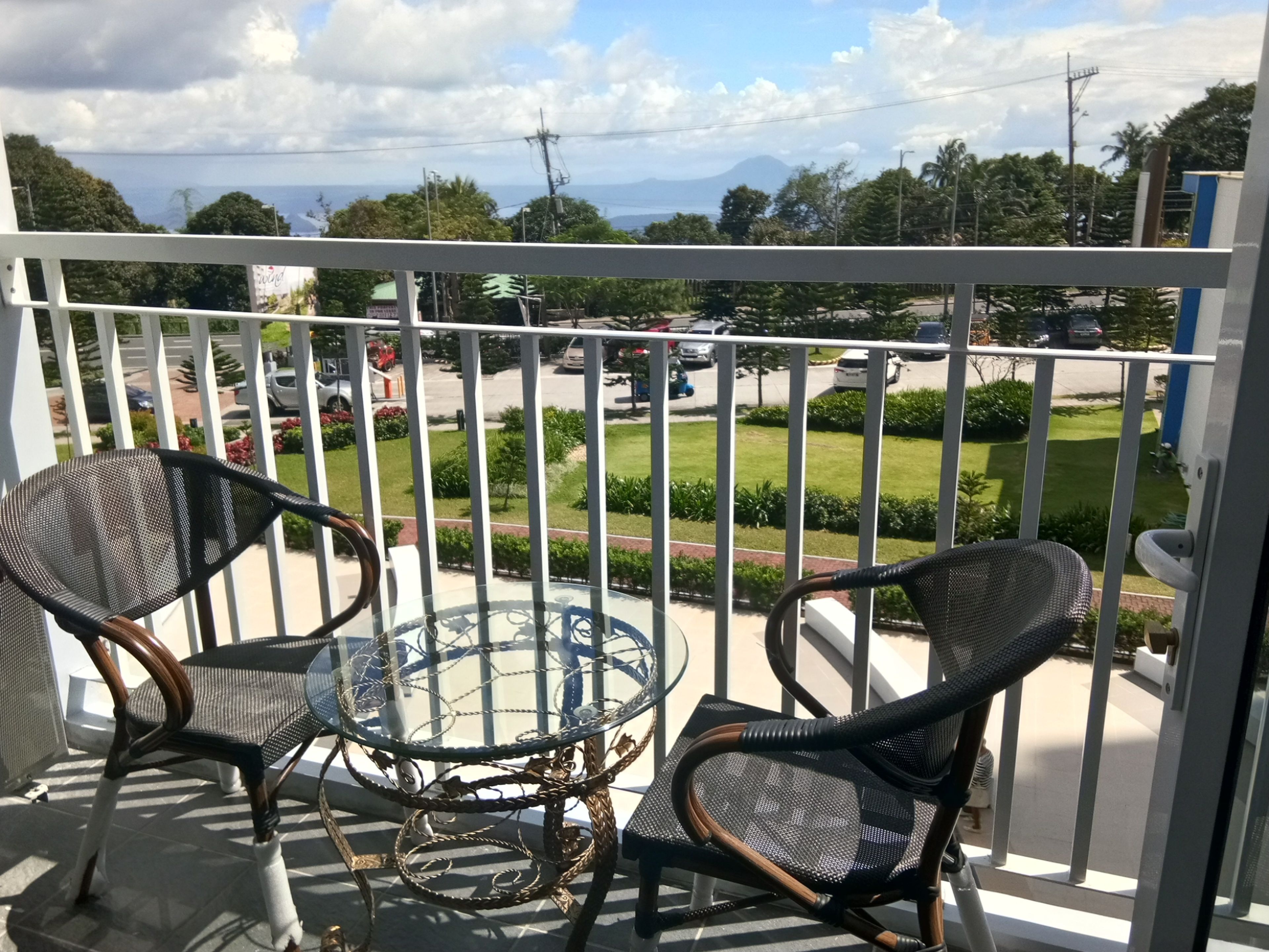 Family Studio Suite, 2 Queen Beds | Balcony