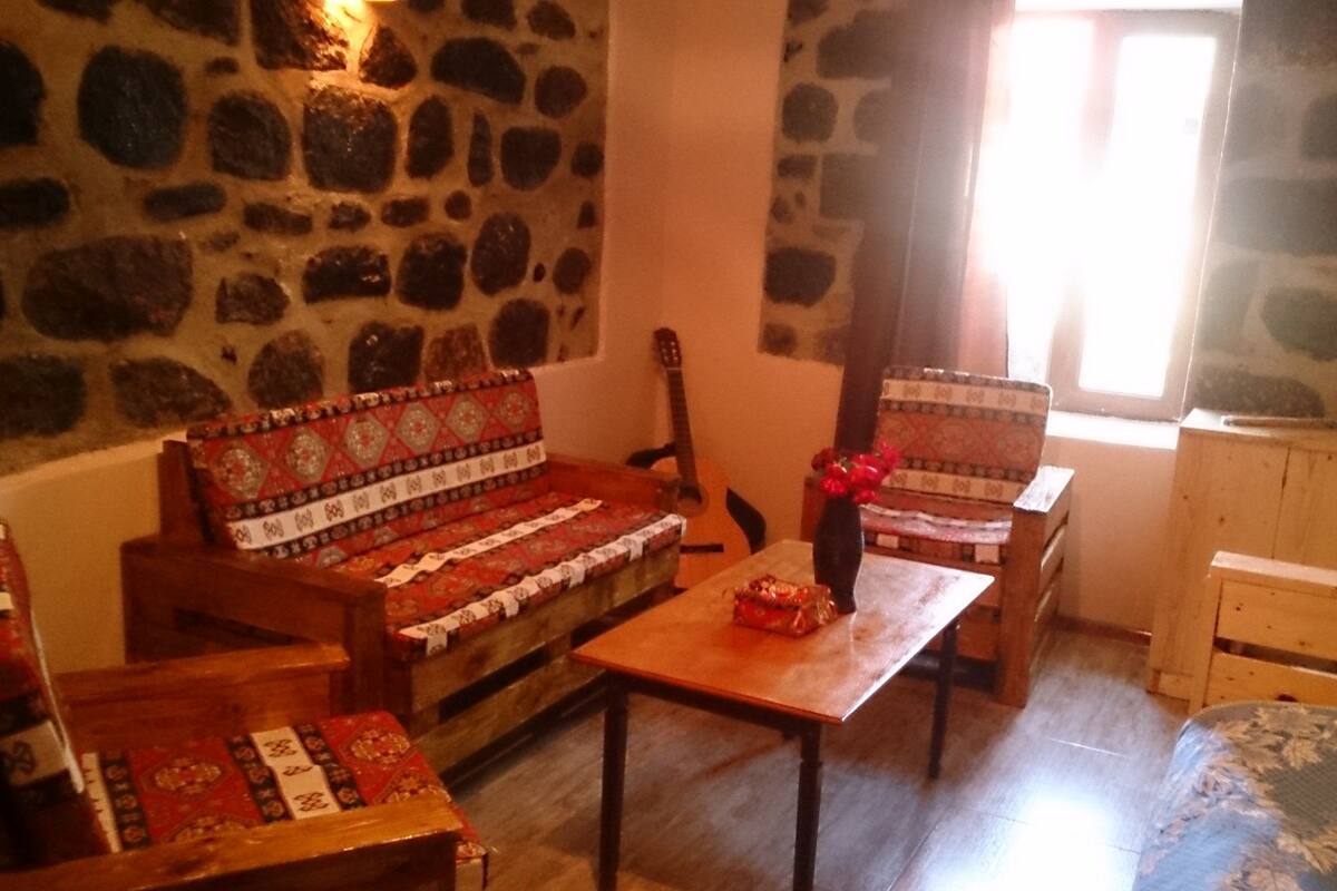 Triple Room, 3 Single Beds, Garden View, Courtyard Area | 1 bedroom, soundproofing, iron/ironing board (on request), free WiFi
